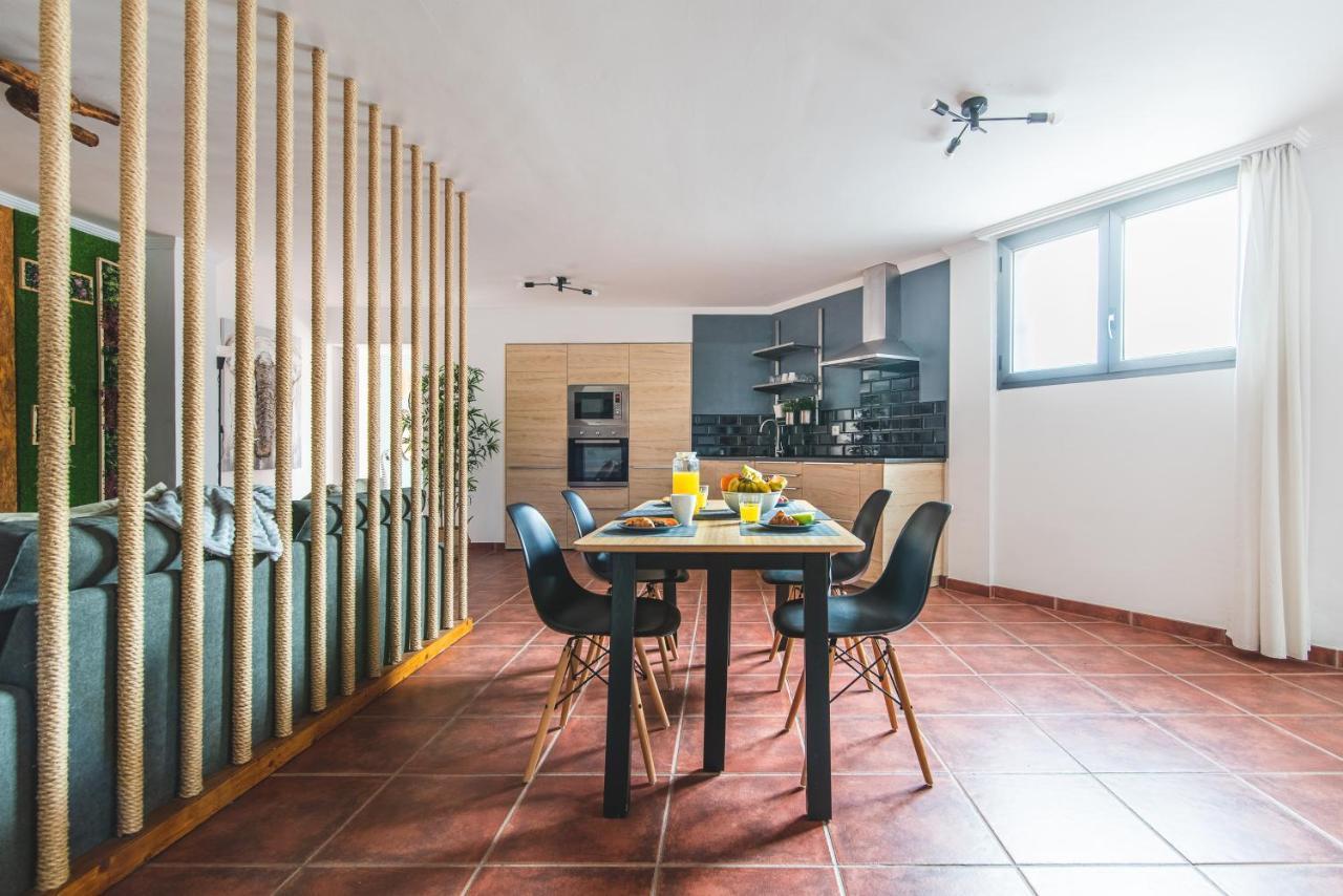 Home2Book Stylish Apartment Arinaga Beach ภายนอก รูปภาพ