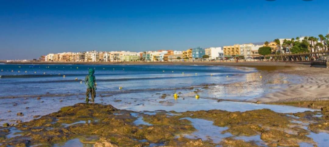 Home2Book Stylish Apartment Arinaga Beach ภายนอก รูปภาพ